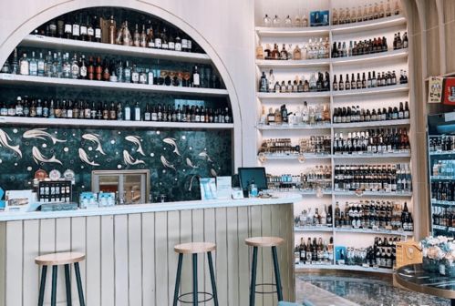 微醺經(jīng)濟(jì)下酒庫(kù)與酒窖業(yè)態(tài)走紅，高端玩家開拓酒類批發(fā)新賽道